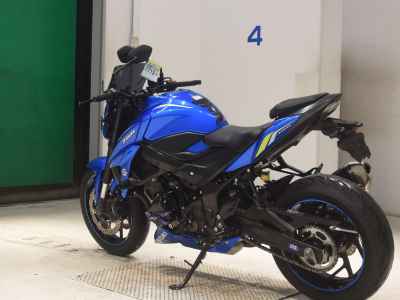 Suzuki GSX-S750 2019