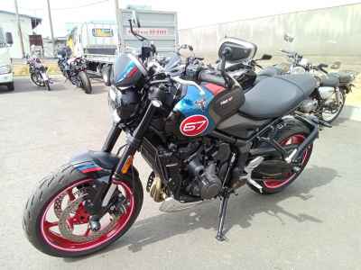Triumph Trident 660 2025