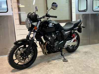 Honda CB400SF 2022