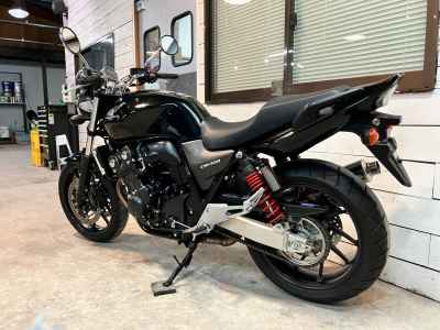 Honda CB400SF 2022