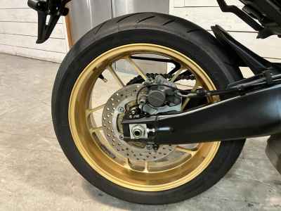 Yamaha XSR900 2025