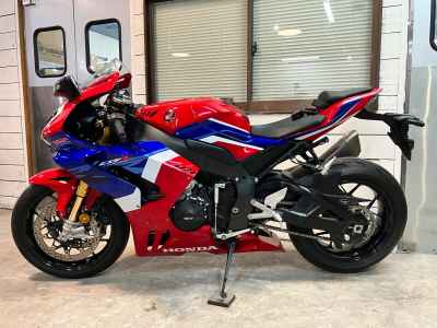 Honda CBR1000RR-R FB SP 2020