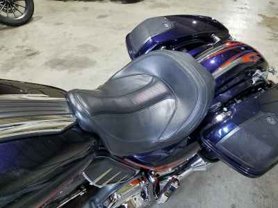 Harley-Davidson Street Glide FLHXSE1800 2015