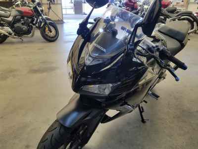 Honda CBR400R 2014