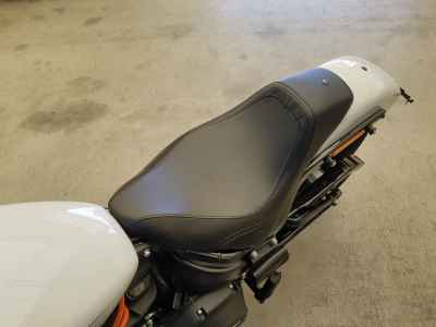 Harley-Davidson Street Bob FXBB1750 2021