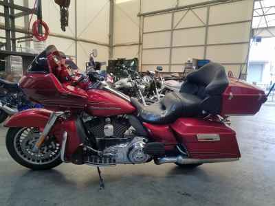 Harley-Davidson Road Glide FLTRU1690 2012
