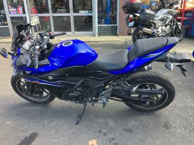 Suzuki GSX250R