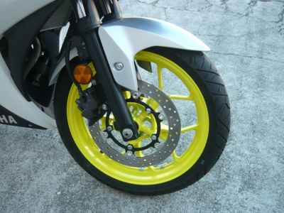 Yamaha YZF-R25 2018