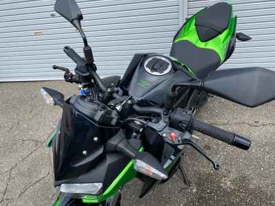 Kawasaki Ninja 400 2021