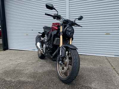 Honda CB250R 2019
