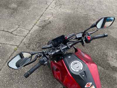 Honda CB250R 2019