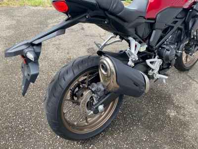 Honda CB250R 2019