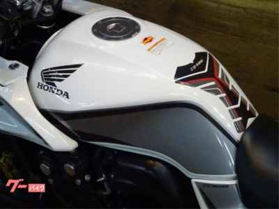 Honda CB400 Super Boldor 2011