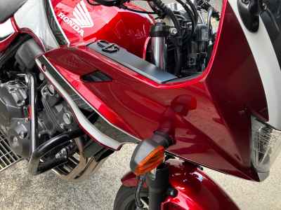 Honda CB400 Super Boldor 2022