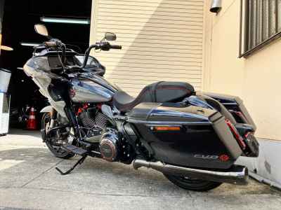 Harley-Davidson Road Glide FLTRXSE1923 CVO 2025