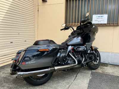 Harley-Davidson Road Glide FLTRXSE1923 CVO 2025