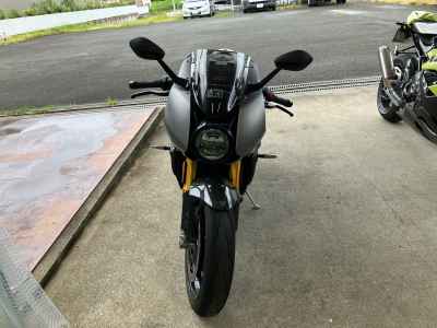 Triumph Triple 1200 RR 2024