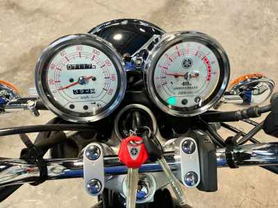 Yamaha SR400 2019