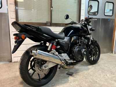 Honda CB400SF 2022