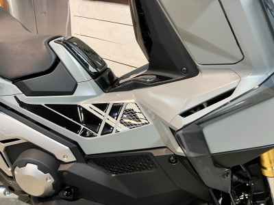 Honda X-Adv 750 2025