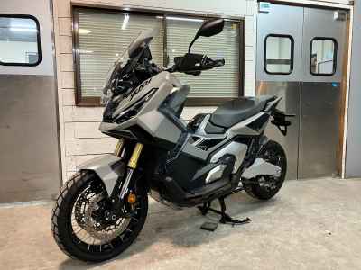 Honda X-Adv 750 2025