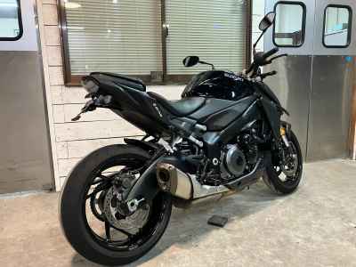 Suzuki GSX-S1000 2021
