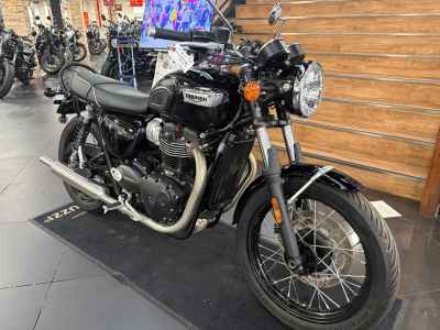 Triumph Bonneville T100 2023