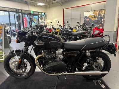 Triumph Bonneville T100 2023