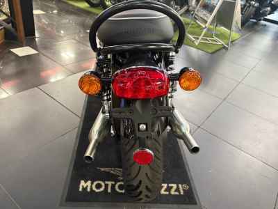 Triumph Bonneville T100 2023