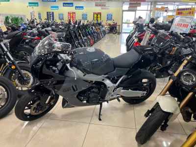 Yamaha XSR900 GP 2025
