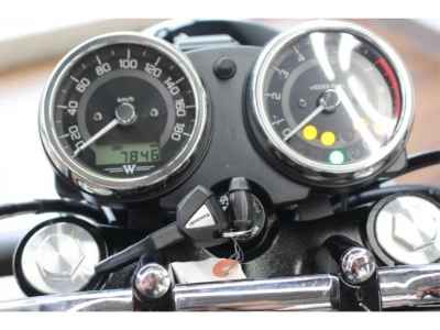 Kawasaki W800 2024