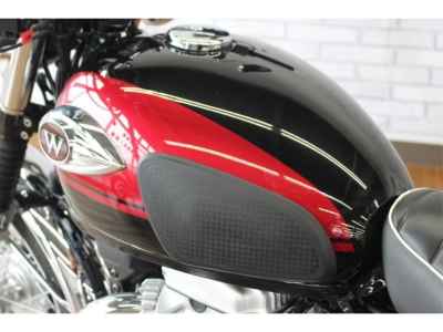 Kawasaki W800 2024