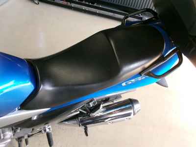 Suzuki GSR250