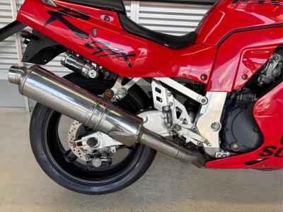 Suzuki GSX-R750