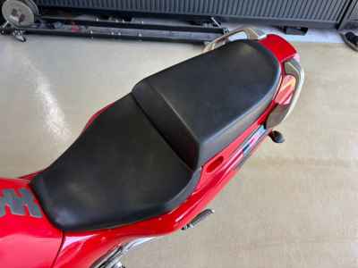 Suzuki GSX-R750