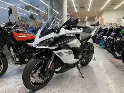 Kawasaki Ninja 1100SX 2026