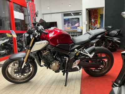 Honda CB650R 2021