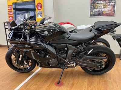 Yamaha YZF-R7 2023