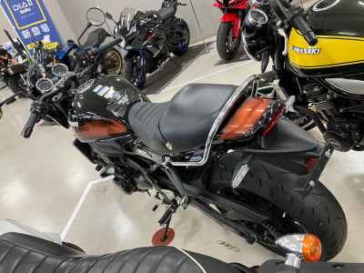 Kawasaki Z900RS Cafe 2021