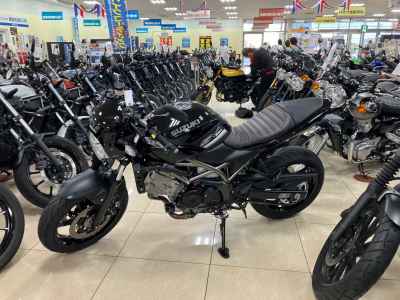 Suzuki SV650S 2022