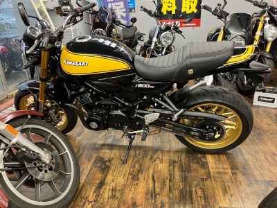 Kawasaki Z900RS SE 2023