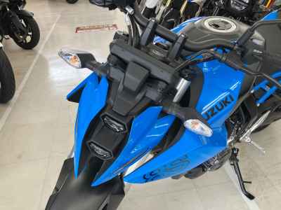 Suzuki GSX-8S 2023