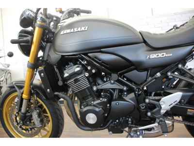 Kawasaki Z900RS SE 2025