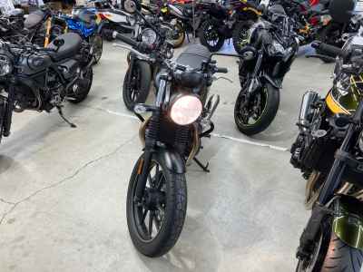 Triumph Street Twin 2021