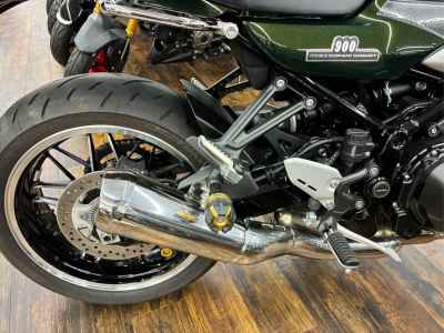 Kawasaki Z900RS 2025