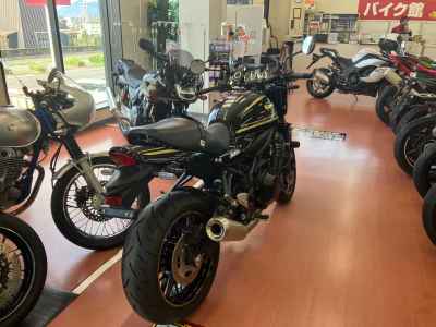 Kawasaki Z900RS Cafe 2024