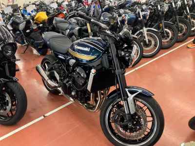 Kawasaki Z900RS 2023