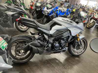 Suzuki GSX-S1000S Katana 2023