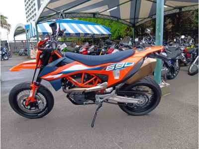 KTM 690 SMC R 2023