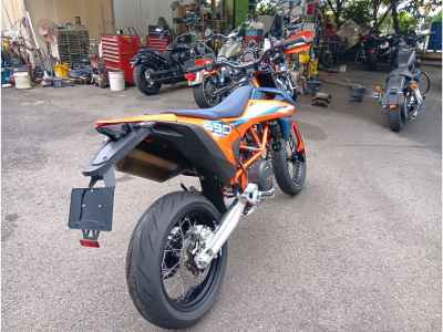 KTM 690 SMC R 2023